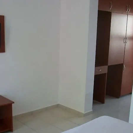 Kriss Hotel