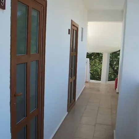 Hotel Kriss 3*