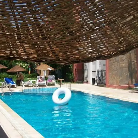 Kriss Hotel