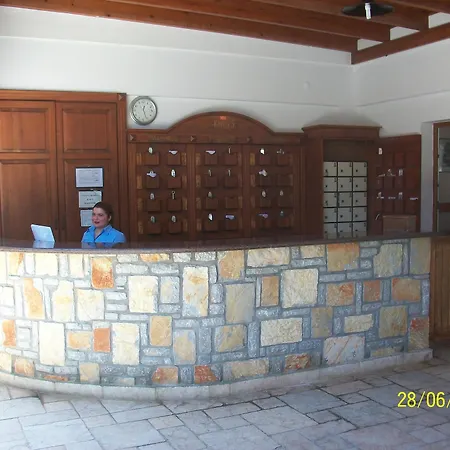 Kriss Hotel