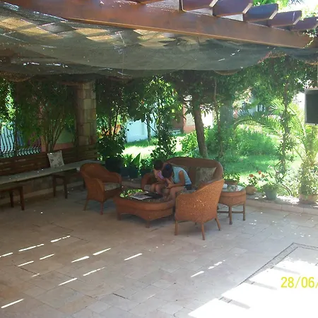 Hotel Kriss 3*