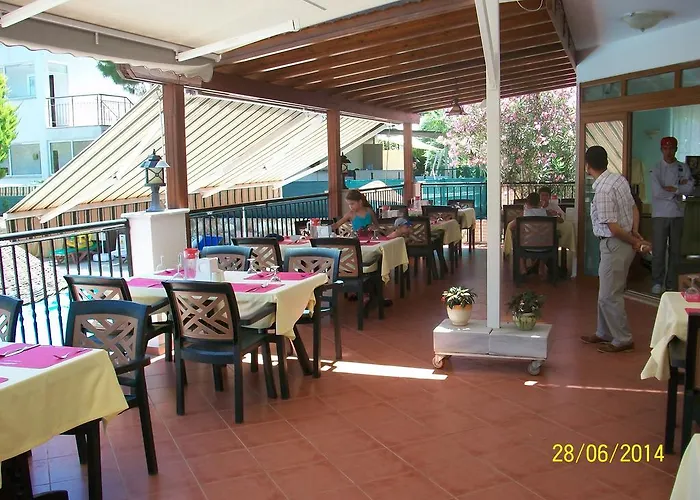 Kriss Hotel 3*